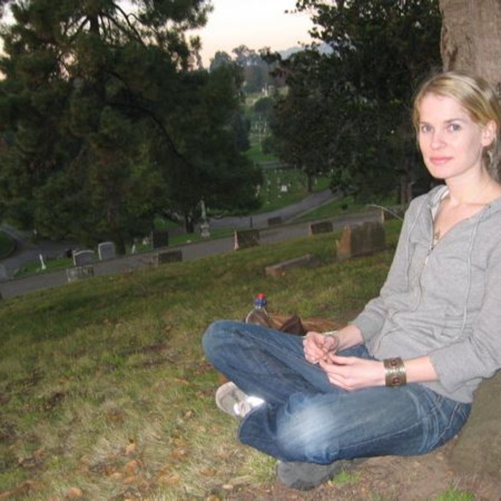 Meet your Posher, Elizabeth